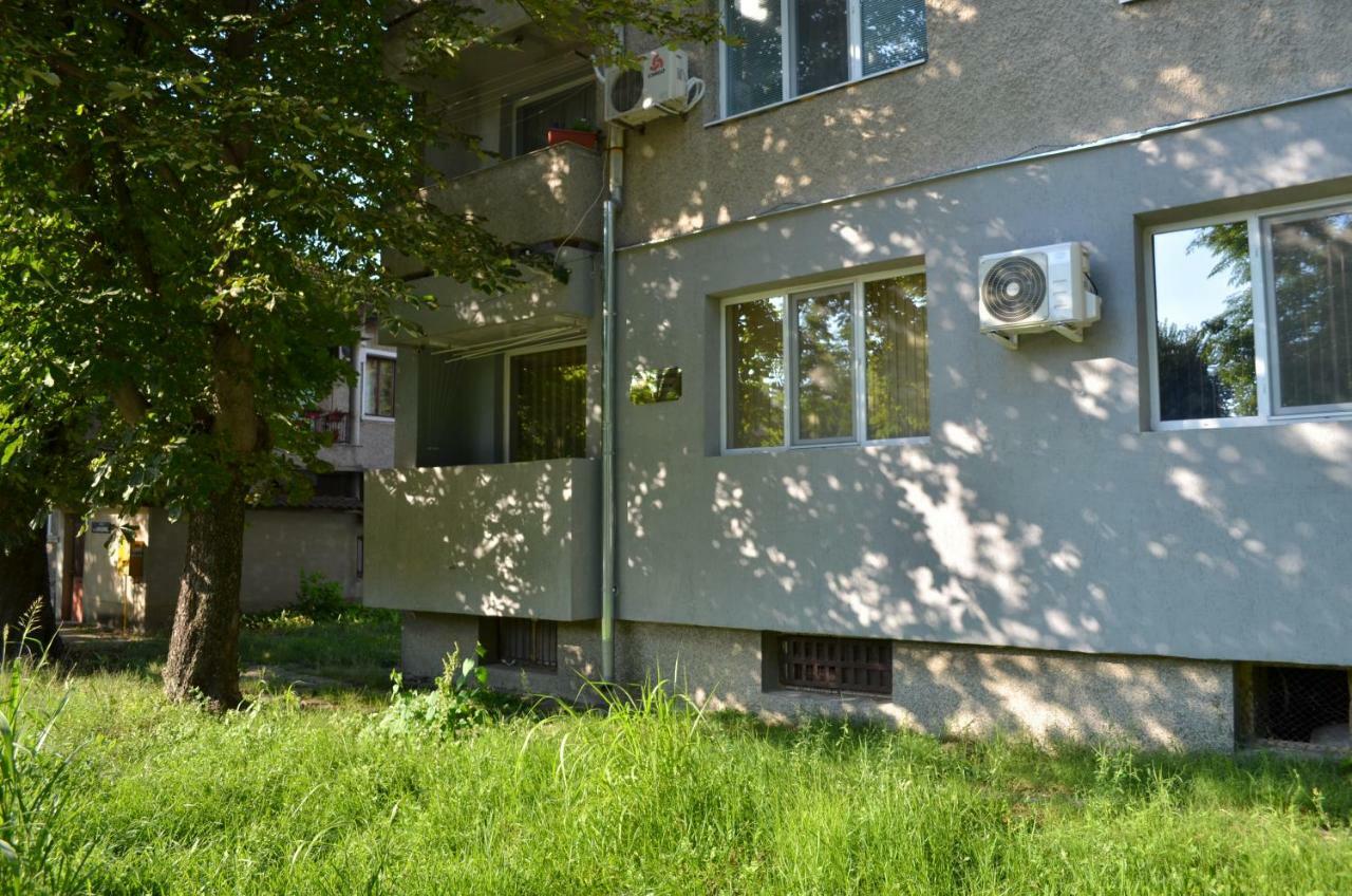Luxury Apartment Near Varna, Located In Targovishte 外观 照片